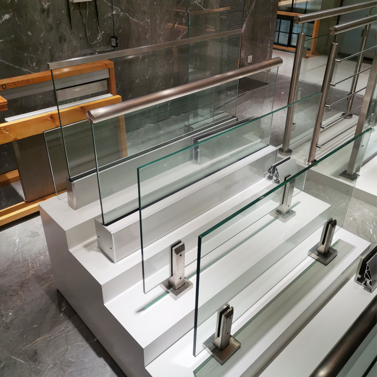 Glass Railing Handrail Installation