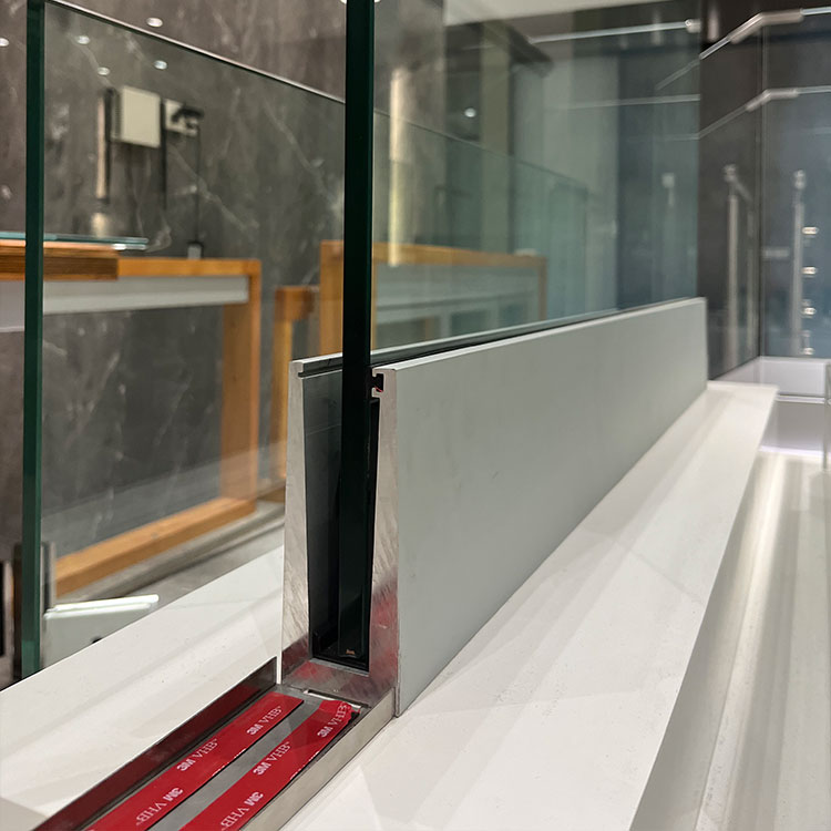 Stainless Steel Glass Railing