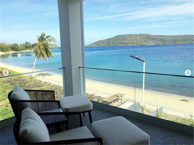 Are glass railings worth it?
