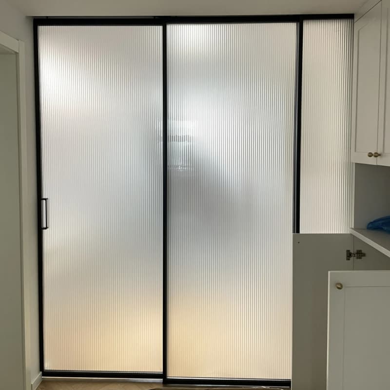 Sliding Door Beautiful Design Frame Sliding Glass Tempered Glass Door Aluminum Aluminum Alloy Modern