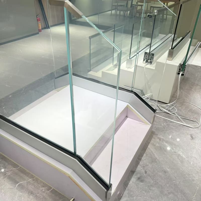 Balcony Glass Panel Side Mounted Glass Railing U Channel Deck Floor Base Aluminum Balustrades Handrails LED Light Glass Railing