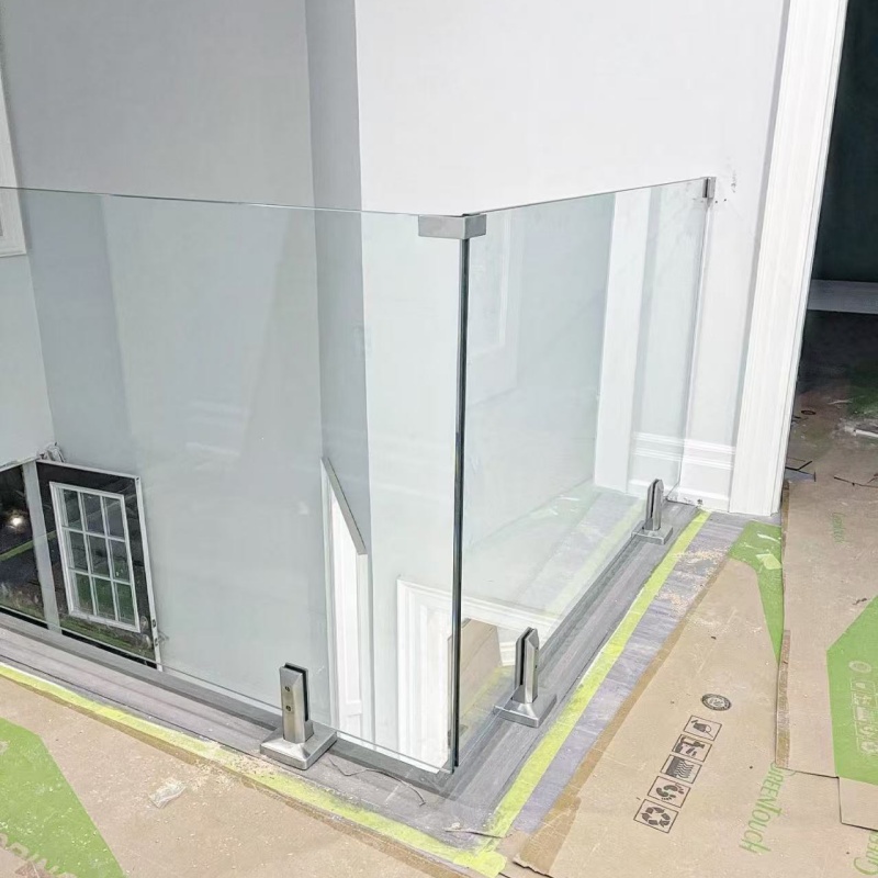 Exterior Aluminum Glass Balustrade U Channel Glass Railing for Deck Balcony Project Safe Patio Roof Led Railing System