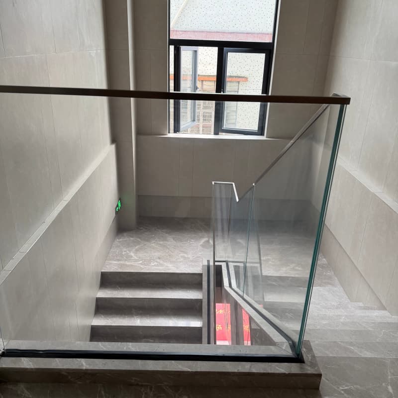 Concealed Base Shoe Structural Glass Railing System for Executive Offices